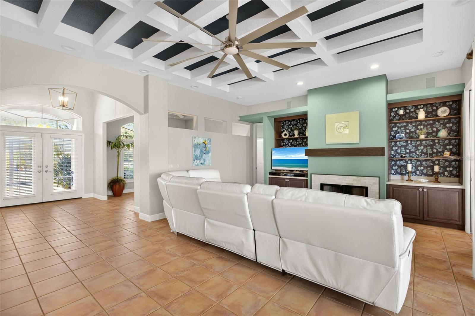 Image 27 of 52 For 107 Abercrombie Avenue