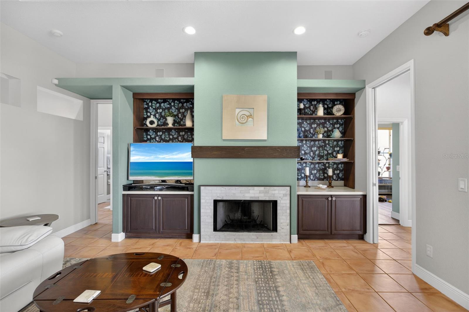 Image 29 of 52 For 107 Abercrombie Avenue