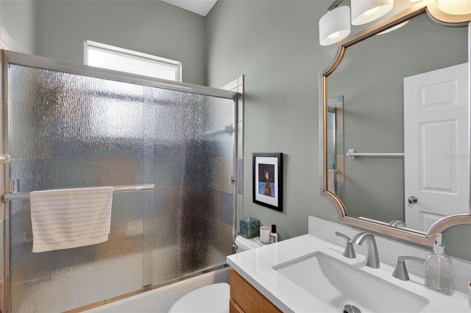 Image 41 of 52 For 107 Abercrombie Avenue