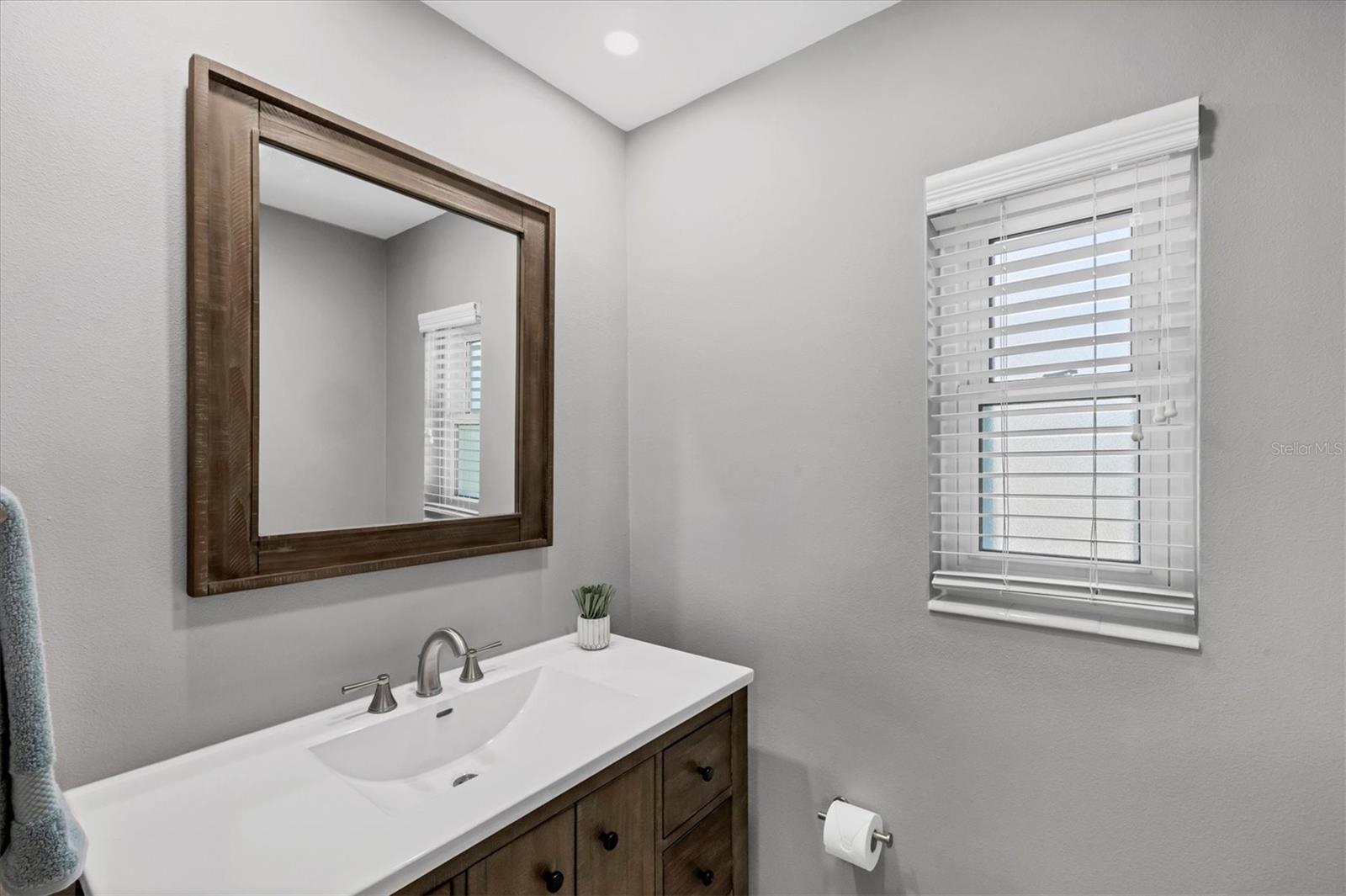 Image 23 of 34 For 5201 Stevens Drive