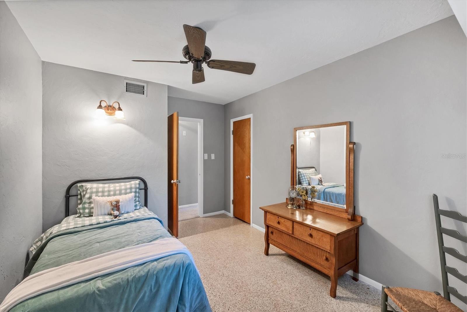 Image 24 of 34 For 5201 Stevens Drive