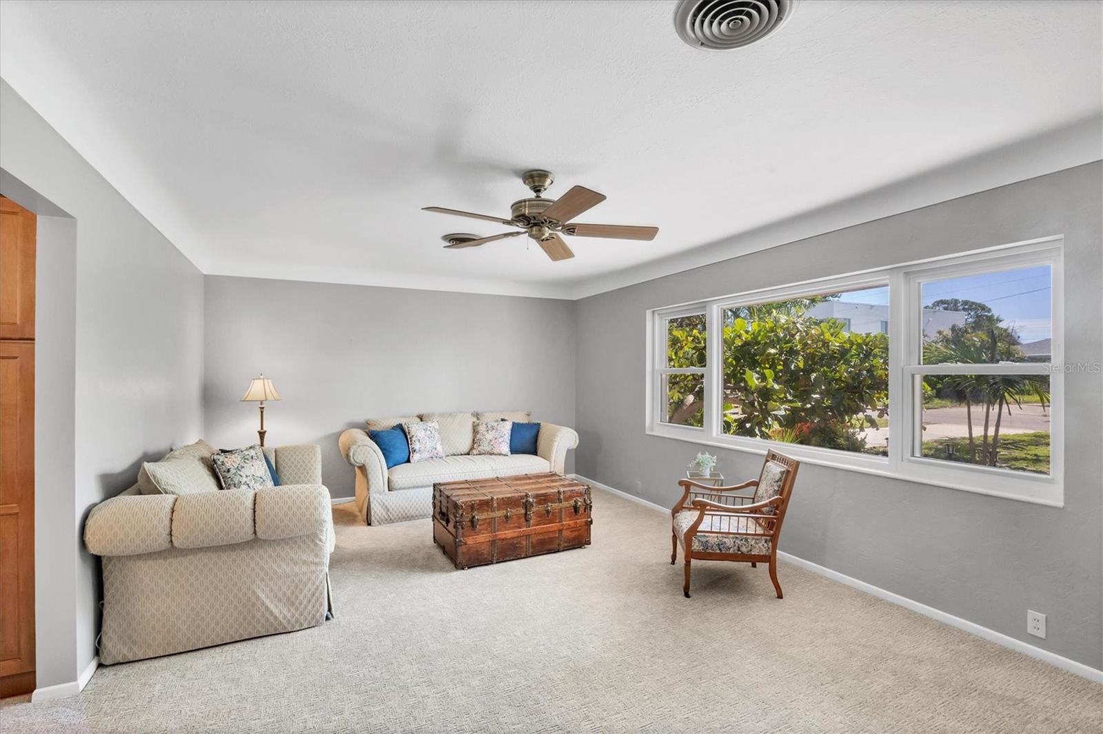 Image 4 of 34 For 5201 Stevens Drive