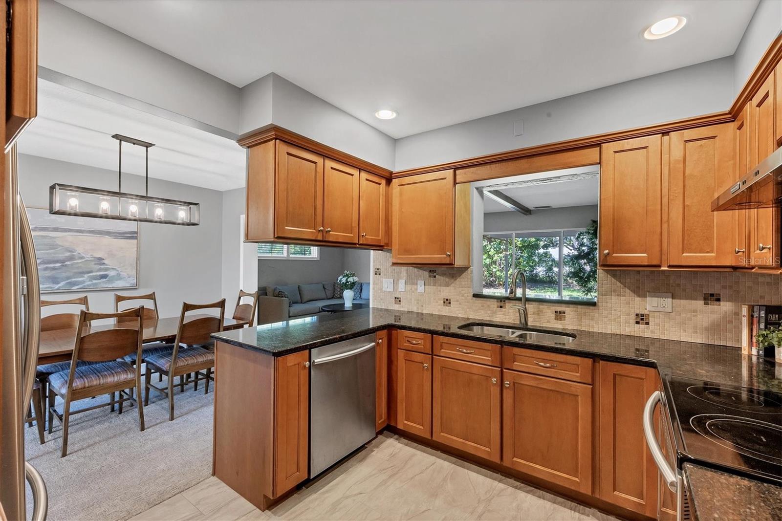 Image 7 of 34 For 5201 Stevens Drive