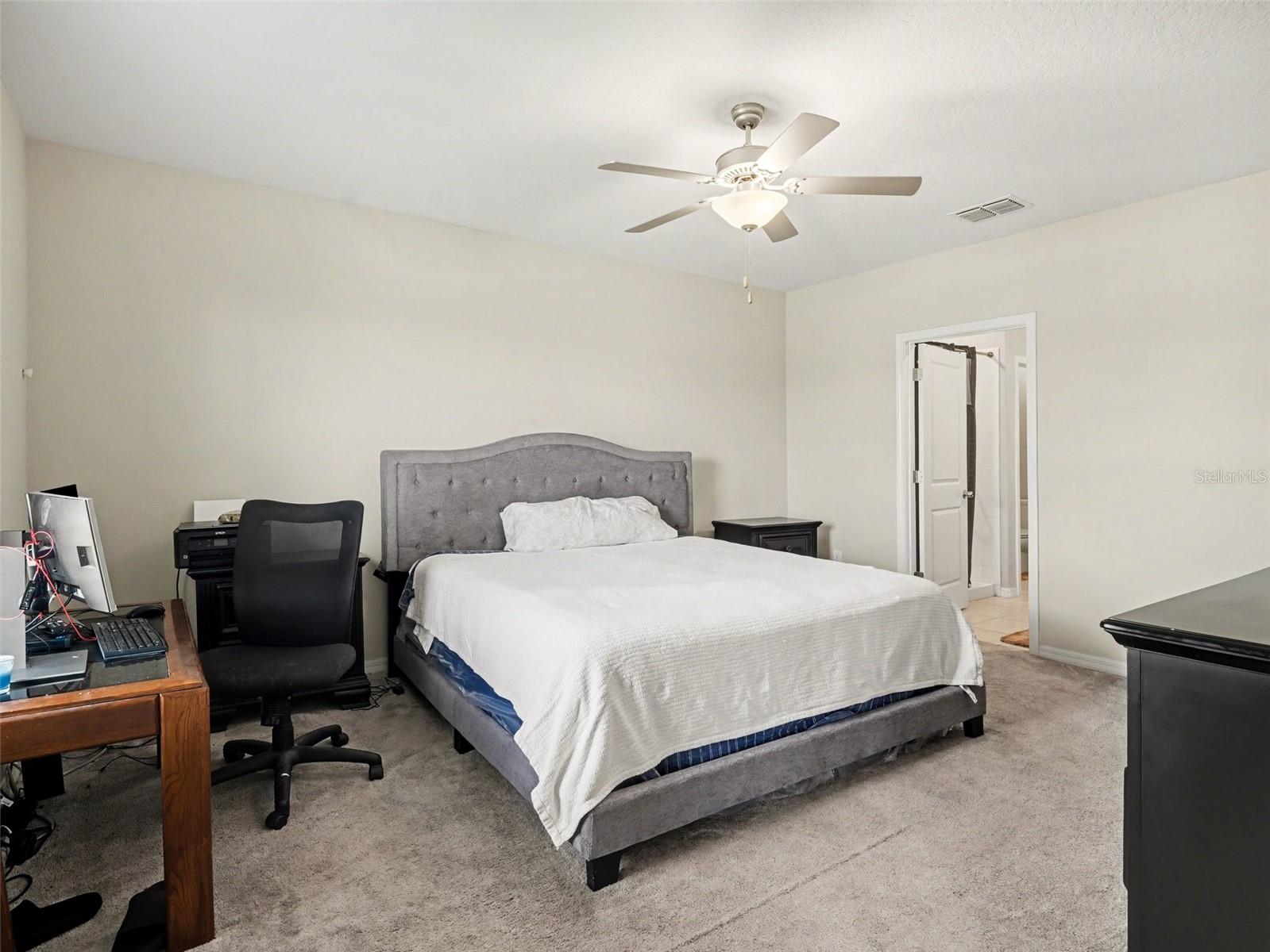 Image 17 of 35 For 15453 Broad Brush Drive