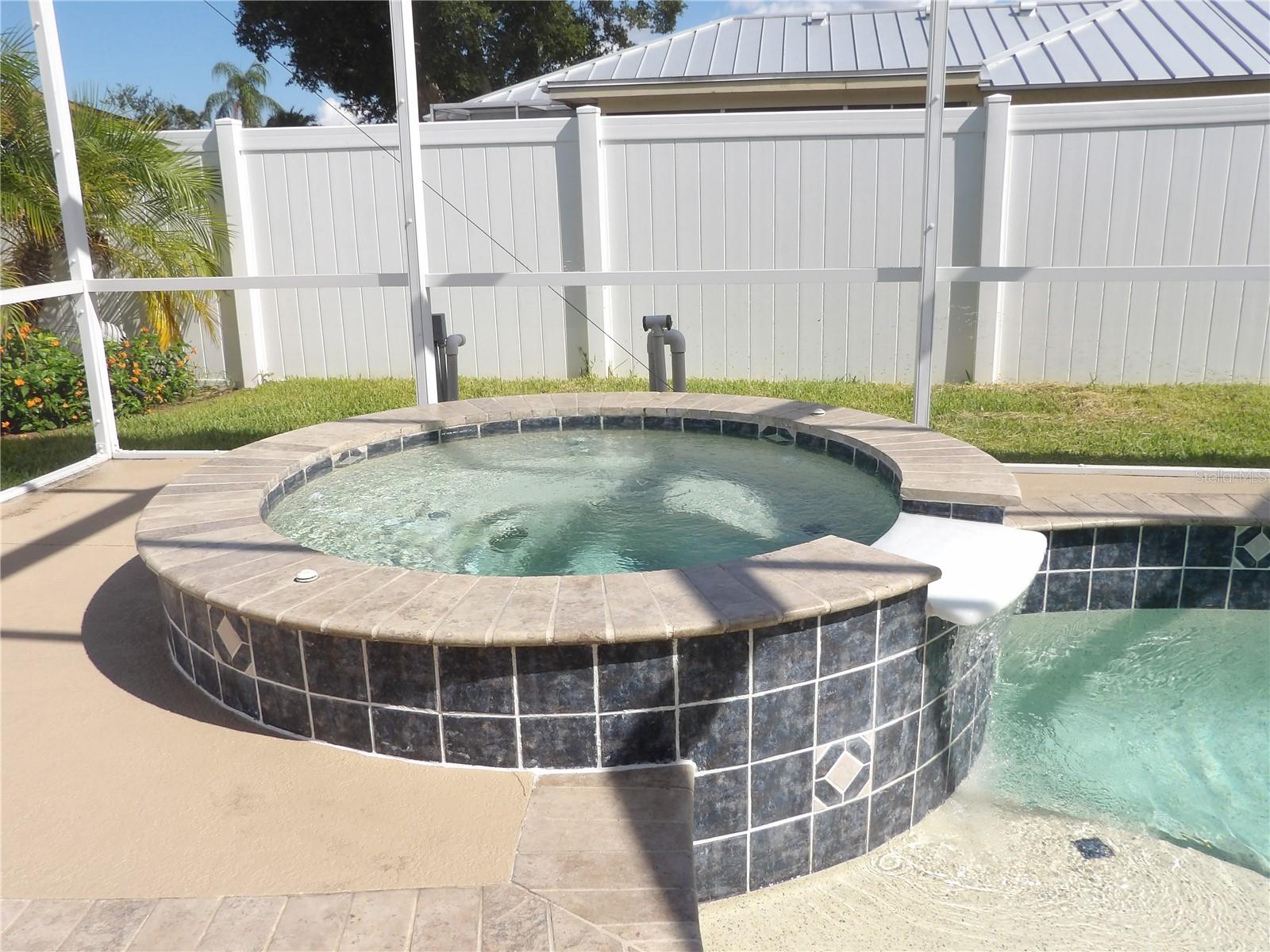 Image 14 of 25 For 1856 Woodhaven Circle