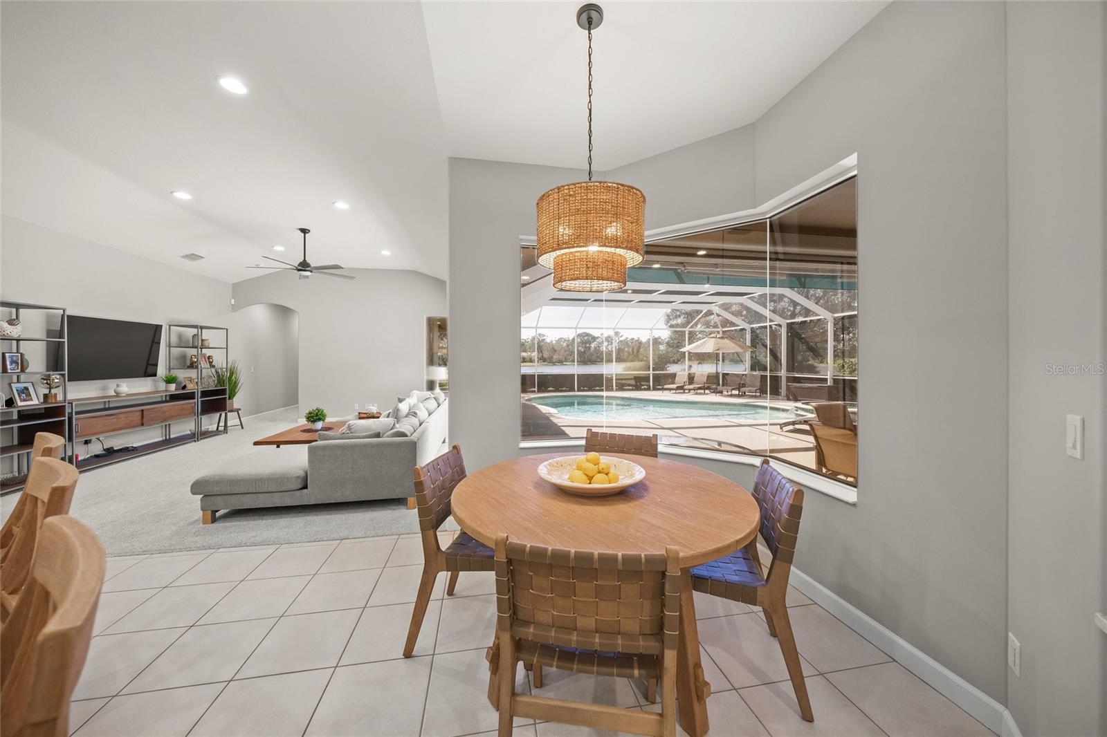 Image 13 of 50 For 9075 Misty Creek Drive