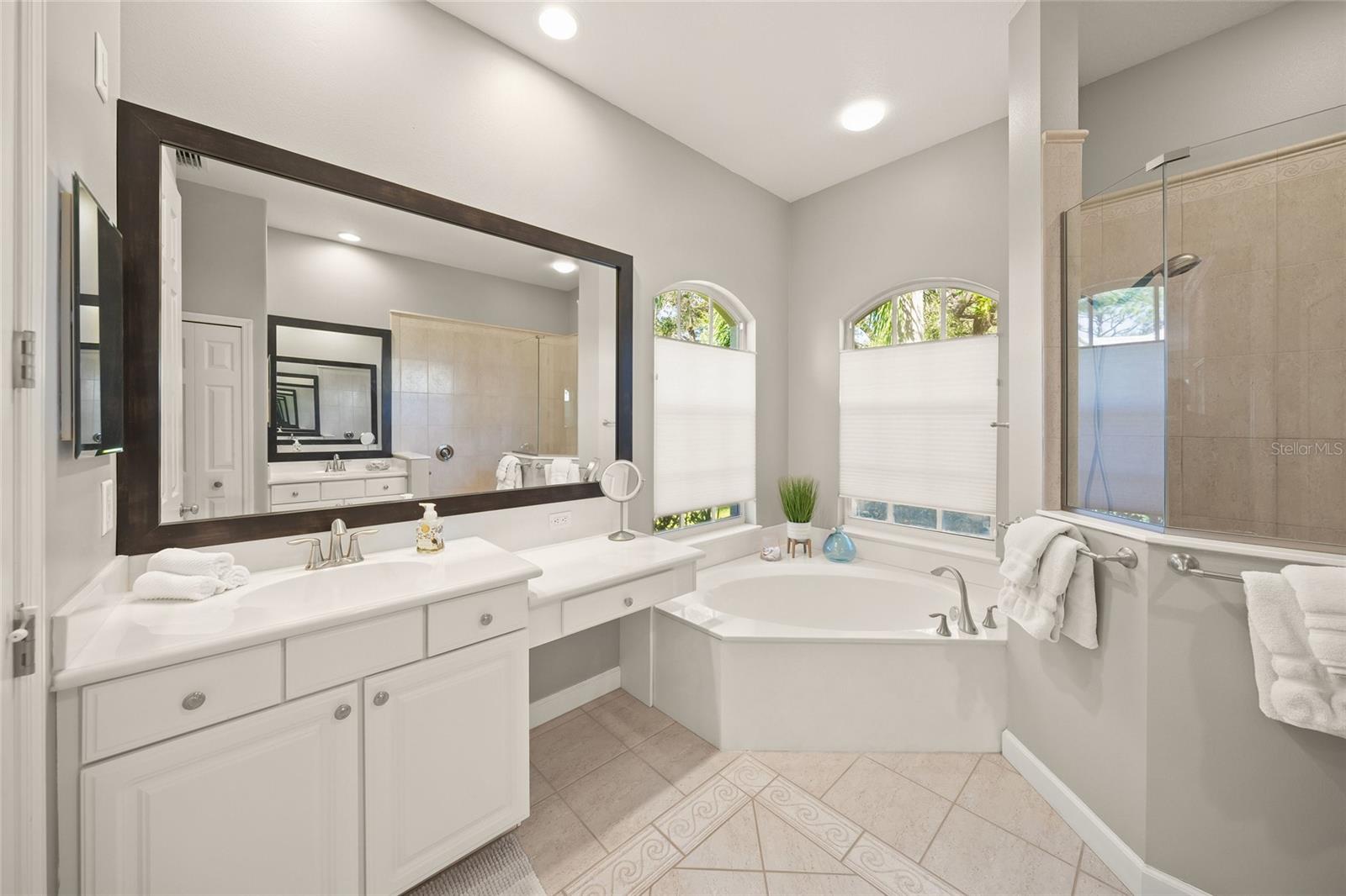 Image 15 of 50 For 9075 Misty Creek Drive