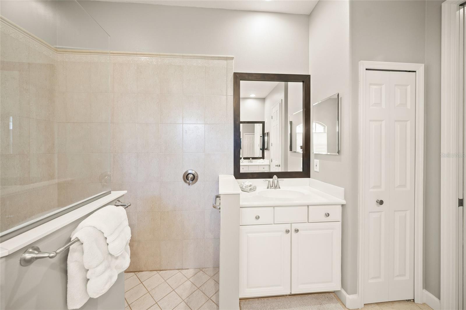 Image 16 of 50 For 9075 Misty Creek Drive