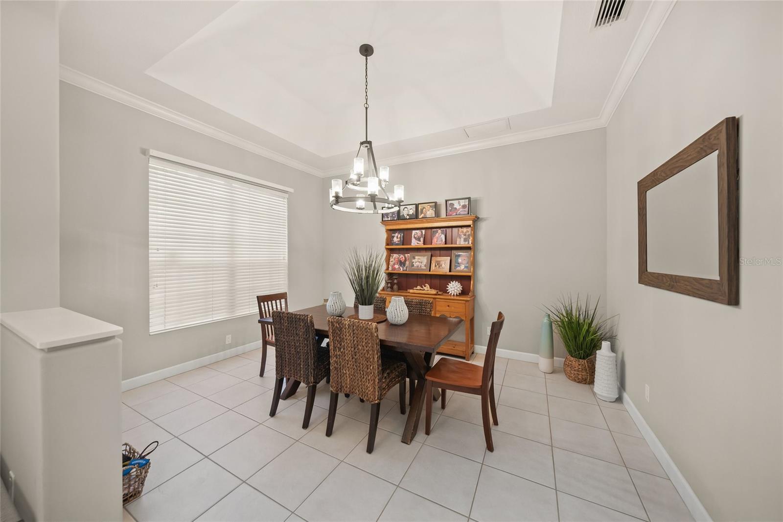 Image 6 of 50 For 9075 Misty Creek Drive