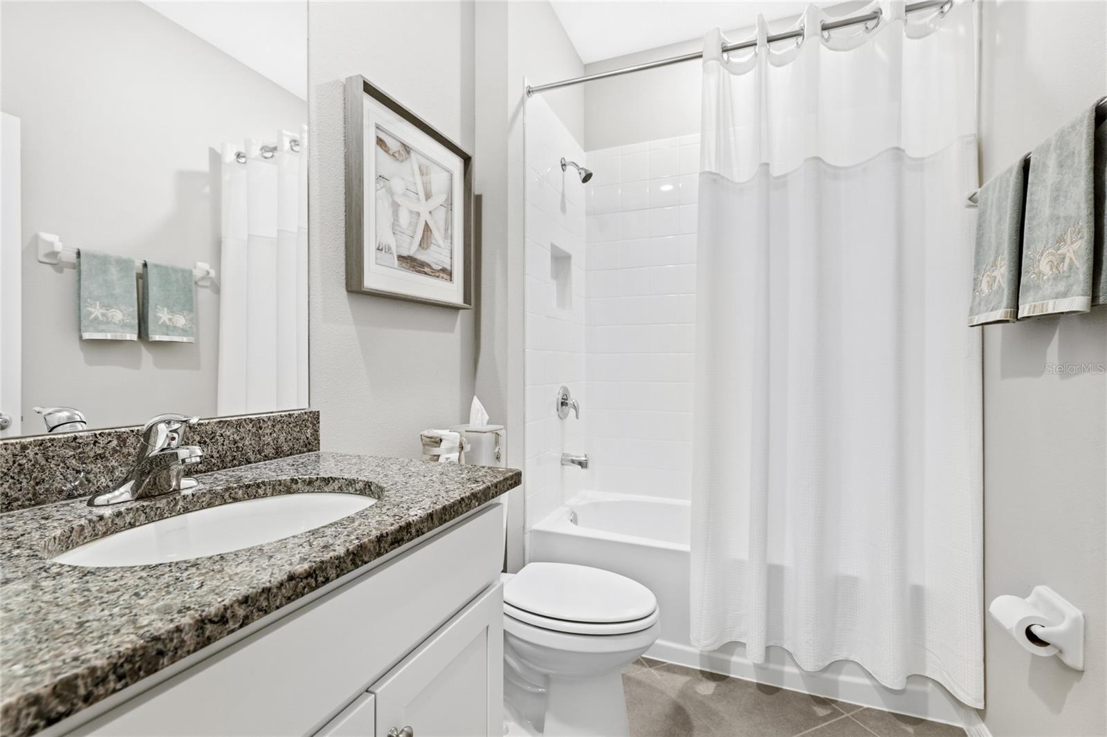 Image 17 of 38 For 14007 Mount Laurel Trail