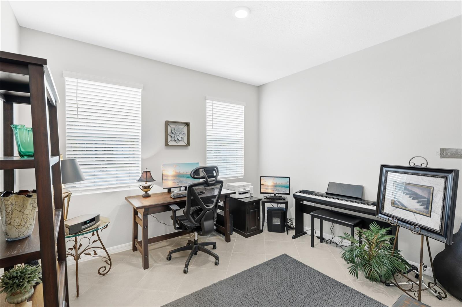 Image 19 of 38 For 14007 Mount Laurel Trail