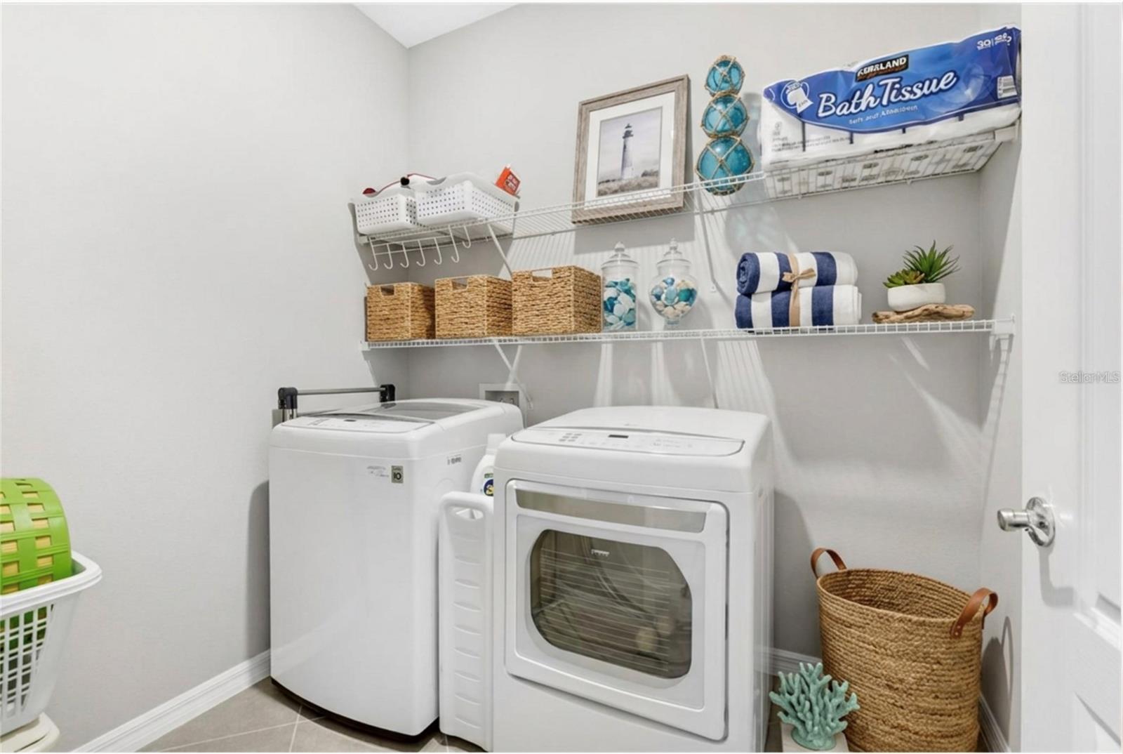 Image 21 of 38 For 14007 Mount Laurel Trail