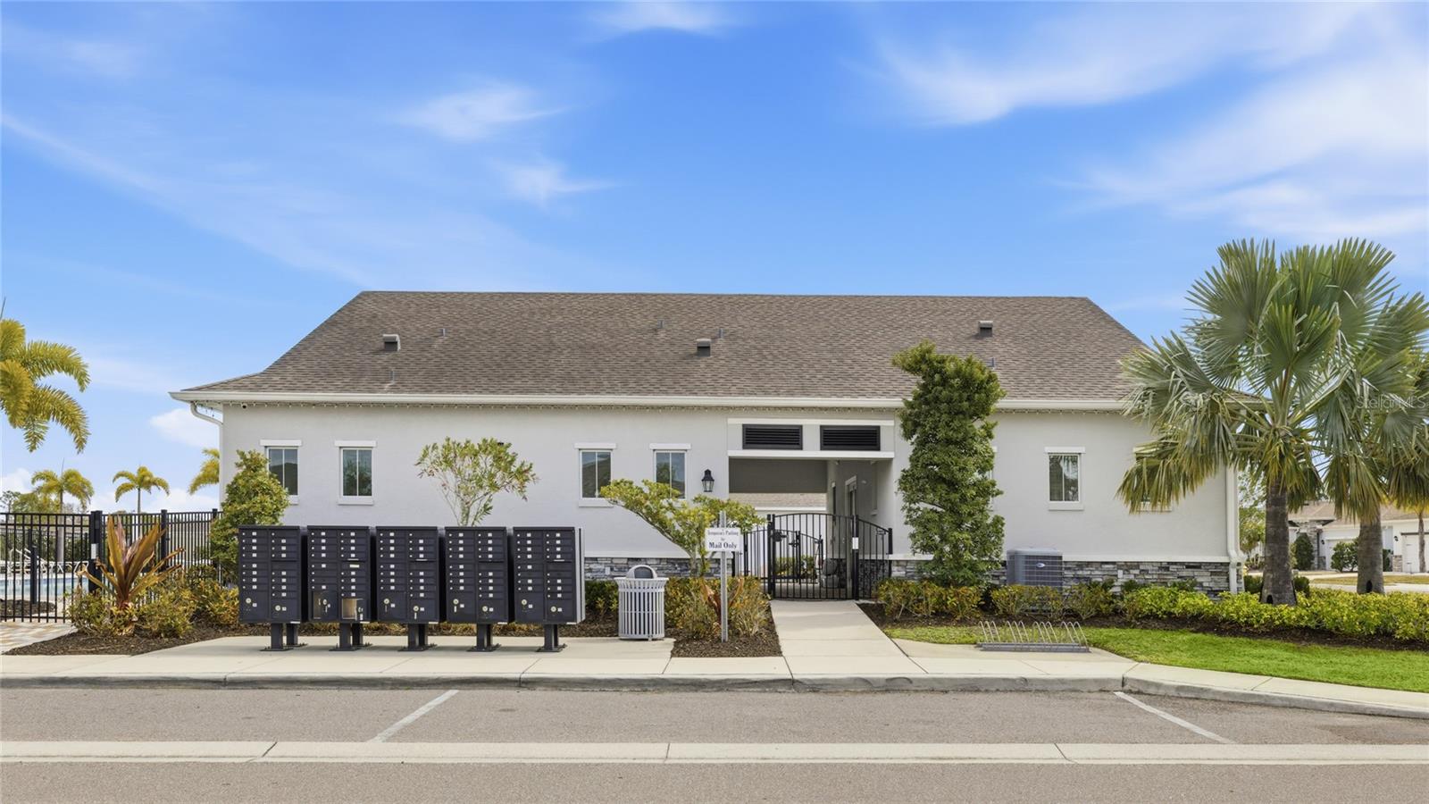 Image 27 of 38 For 14007 Mount Laurel Trail