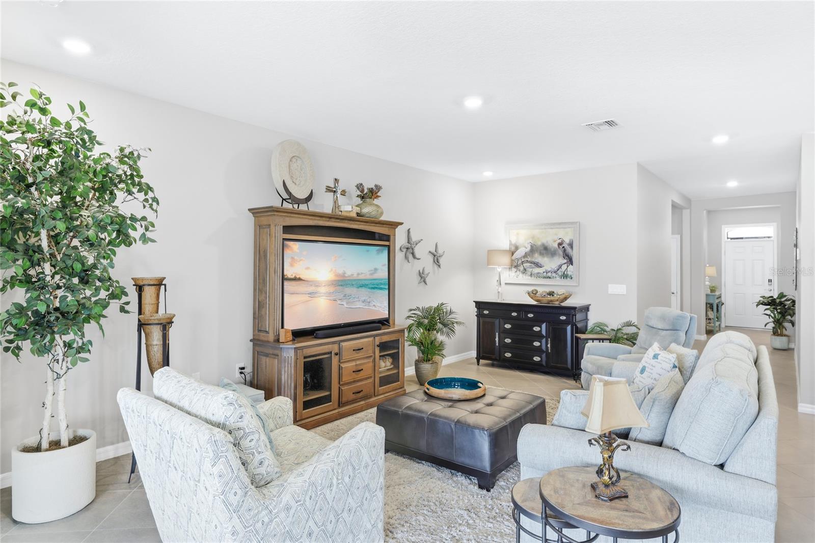 Image 5 of 38 For 14007 Mount Laurel Trail