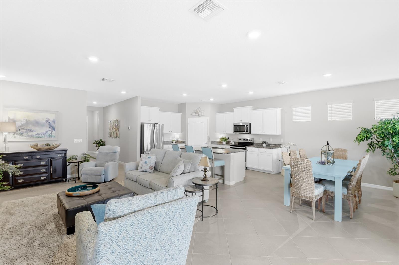 Image 7 of 38 For 14007 Mount Laurel Trail