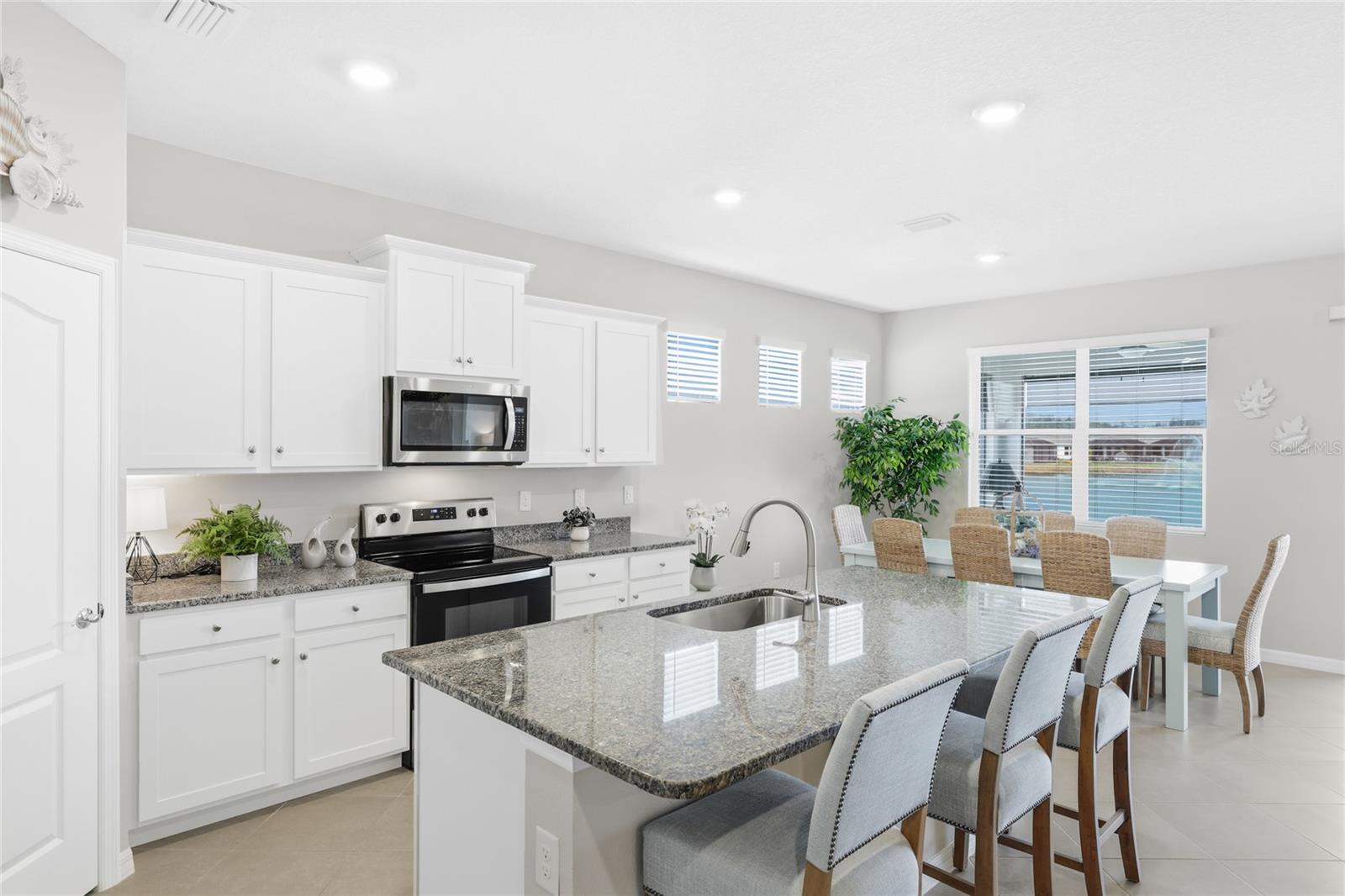 Image 8 of 38 For 14007 Mount Laurel Trail