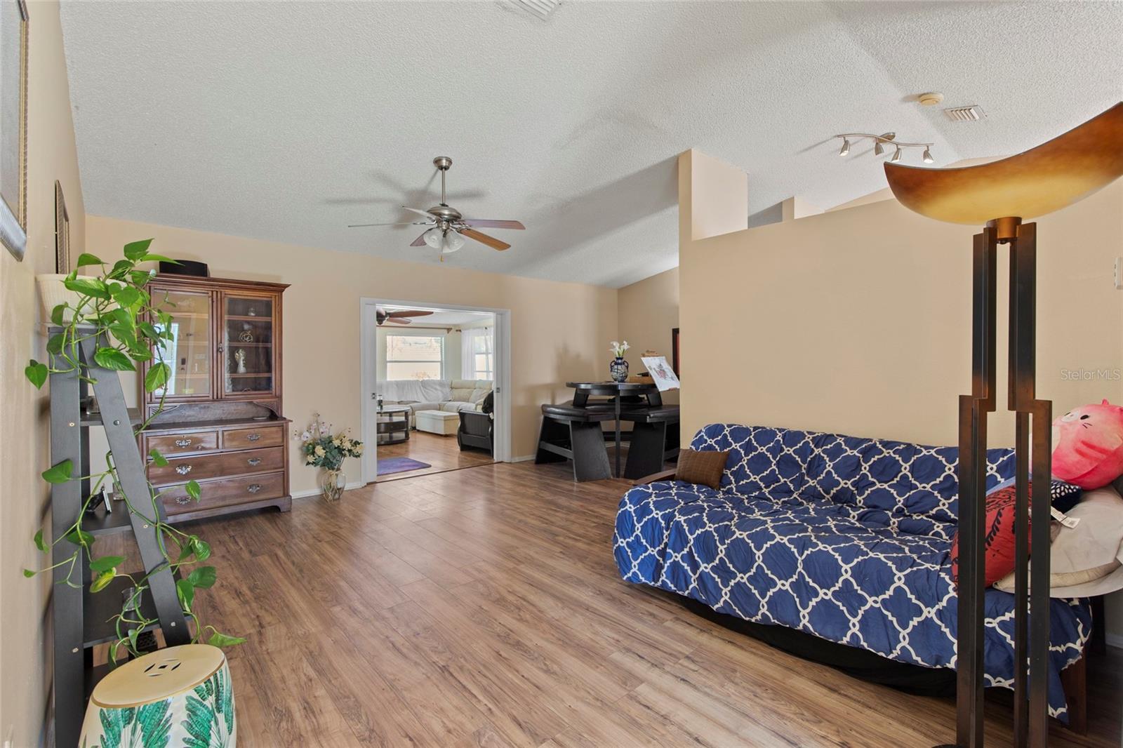 Image 11 of 40 For 3506 33rd Avenue W