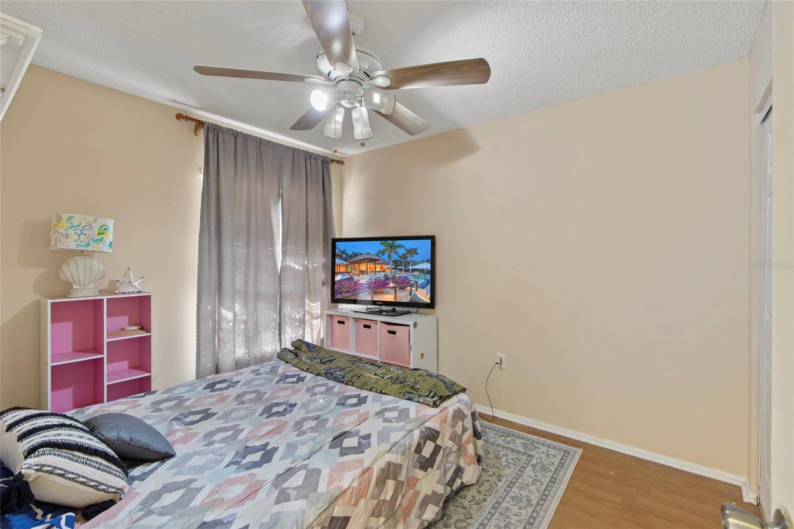 Image 25 of 40 For 3506 33rd Avenue W