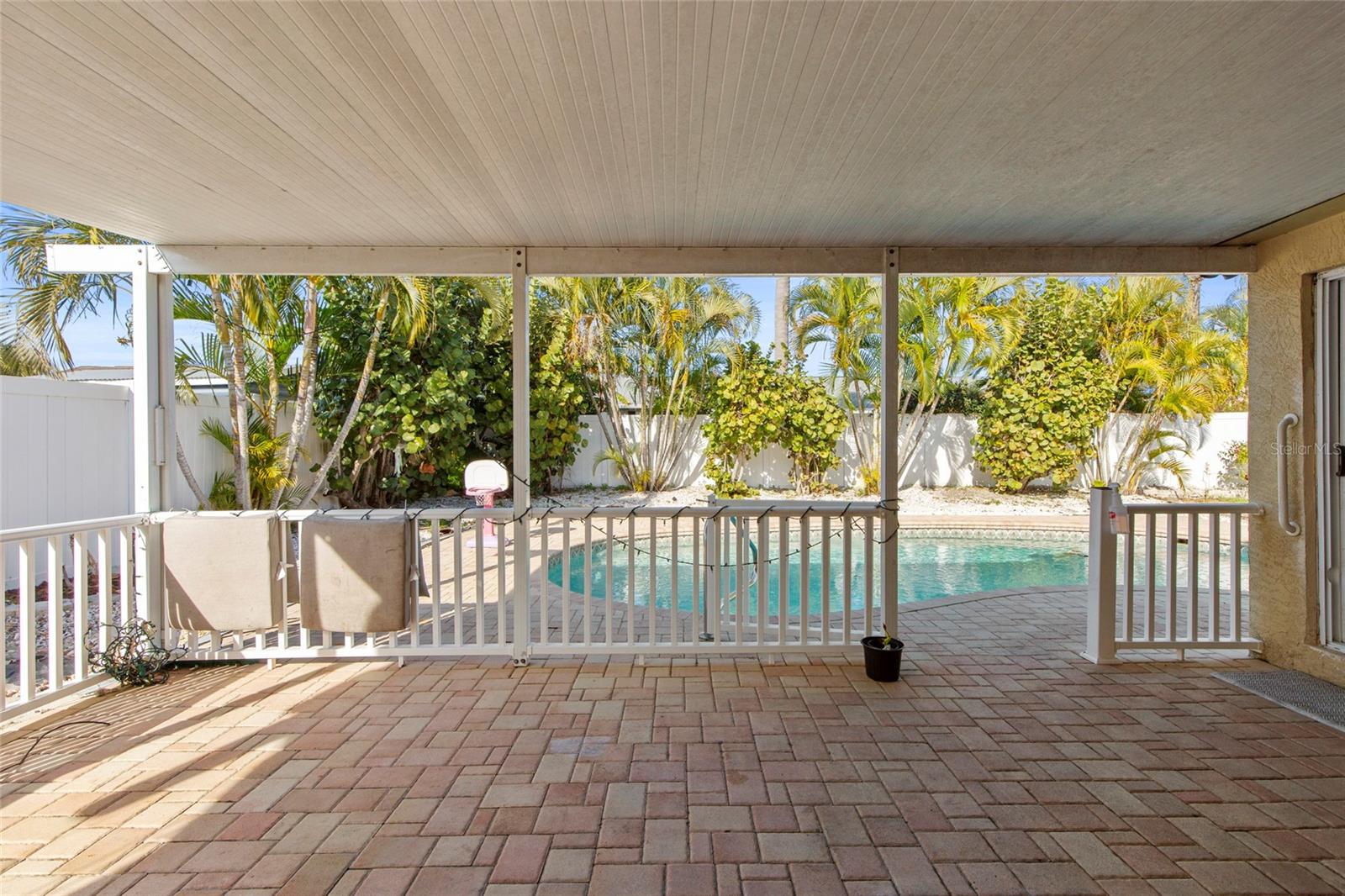 Image 30 of 40 For 3506 33rd Avenue W