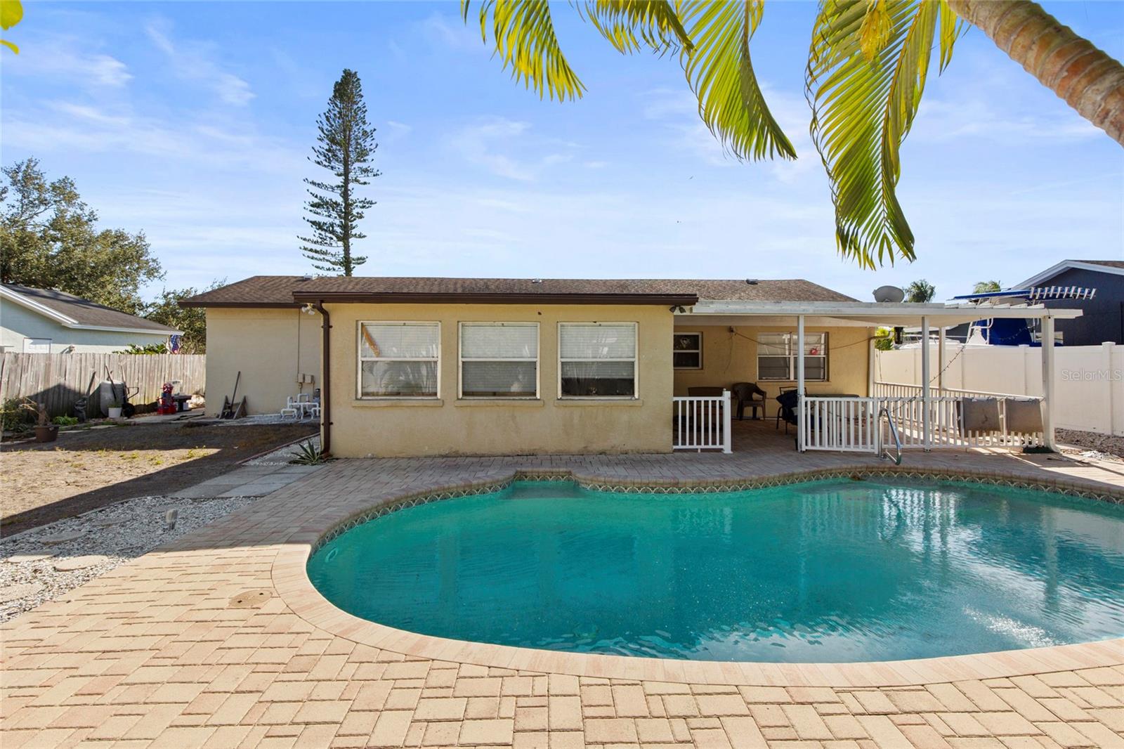 Image 32 of 40 For 3506 33rd Avenue W