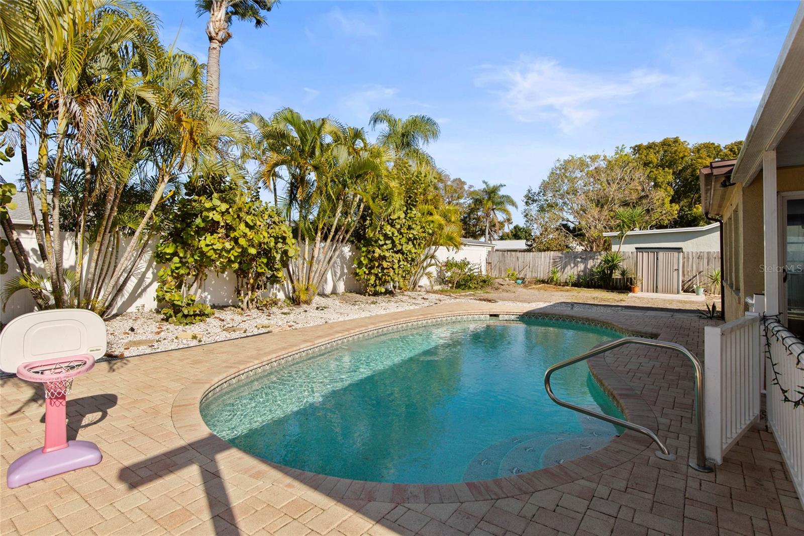 Image 34 of 40 For 3506 33rd Avenue W