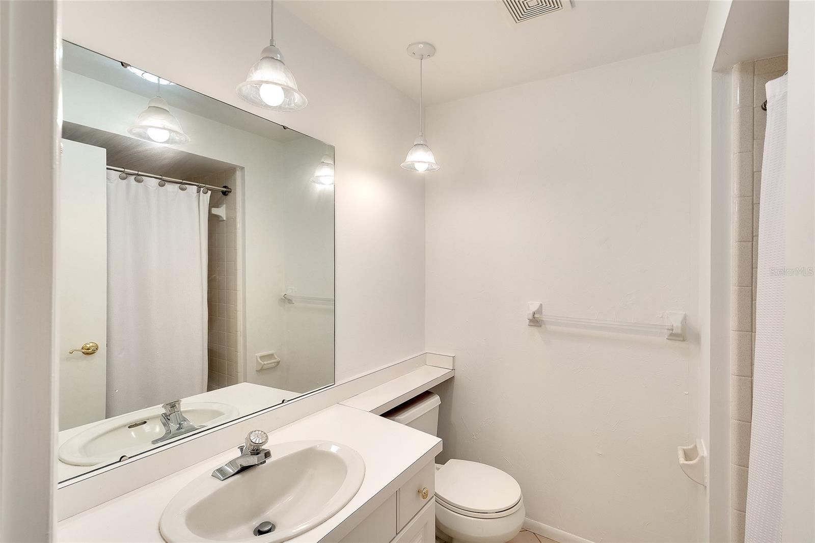 Image 20 of 28 For 6517 10th Avenue W