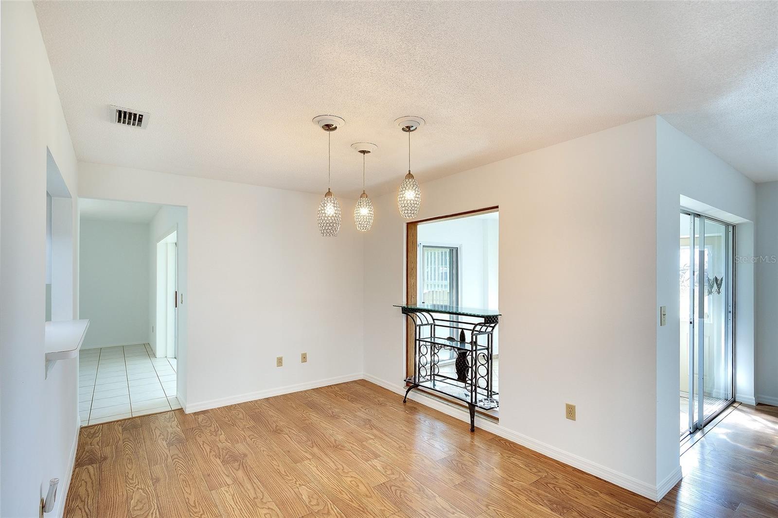 Image 9 of 28 For 6517 10th Avenue W