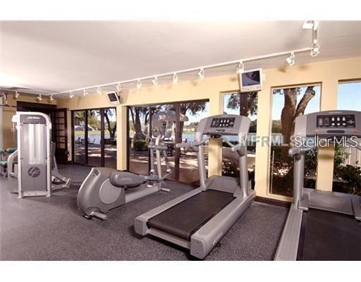 Image 11 of 12 For 214 Lake Parsons Green 201