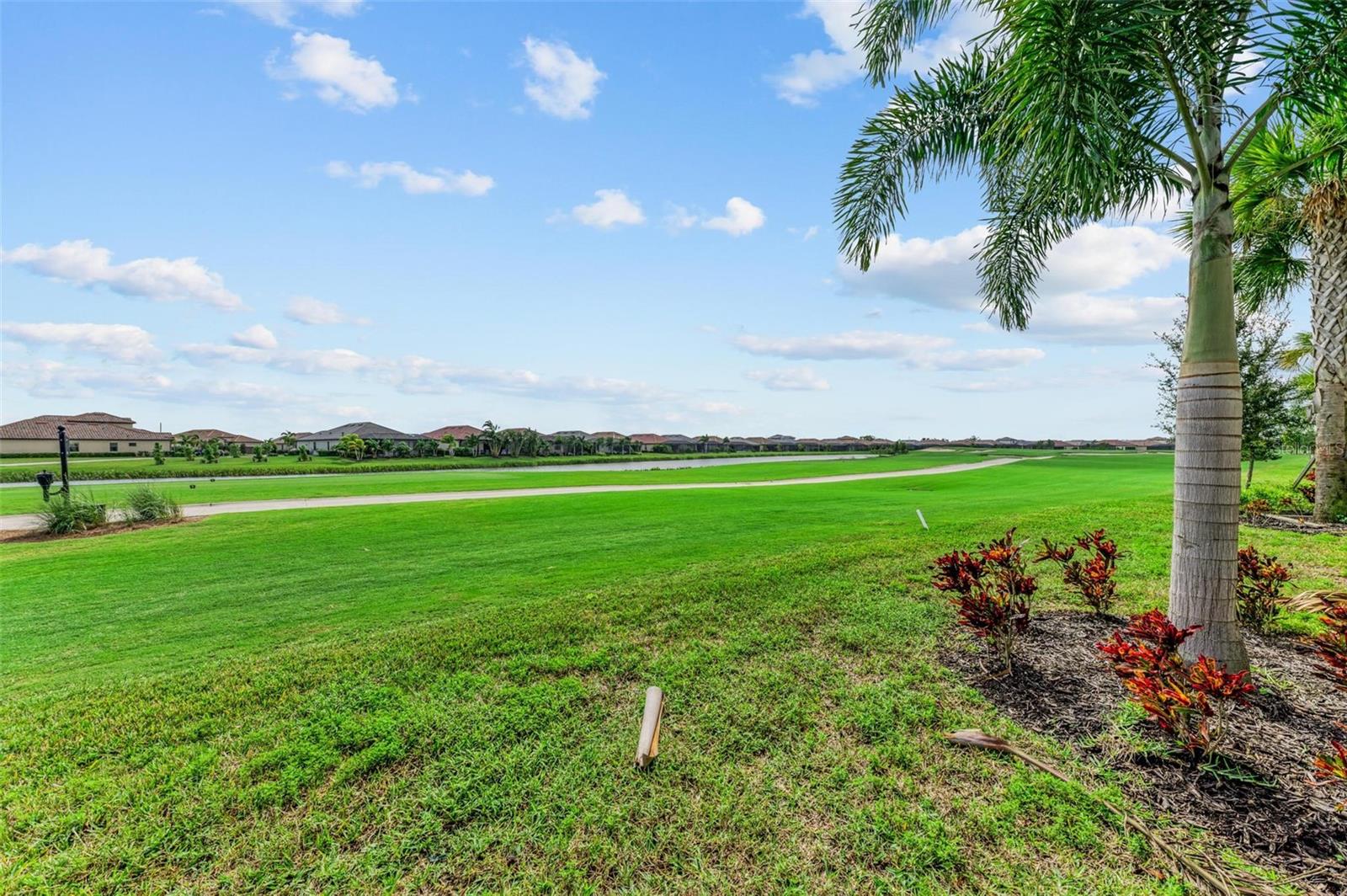 Image 39 of 60 For 5685 Palmer Circle 105