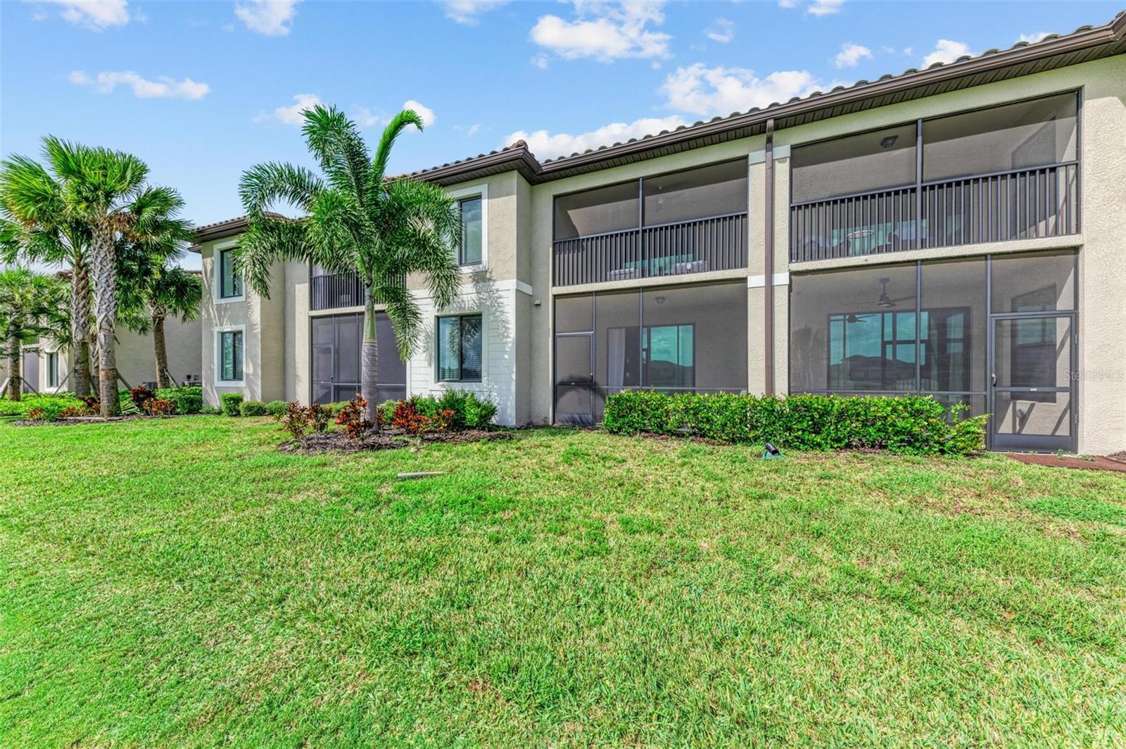 Image 40 of 60 For 5685 Palmer Circle 105