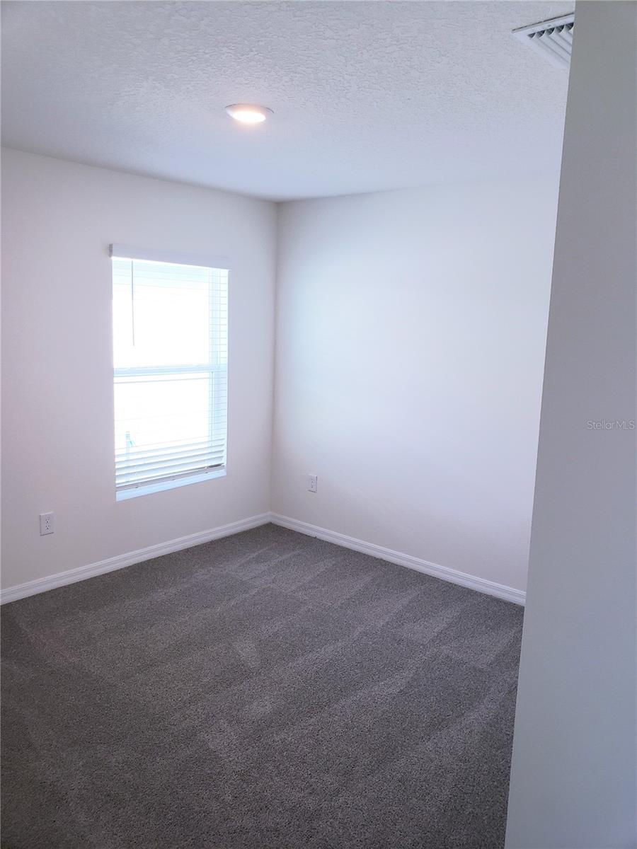 Image 23 of 26 For 12207 Kingsley Trail