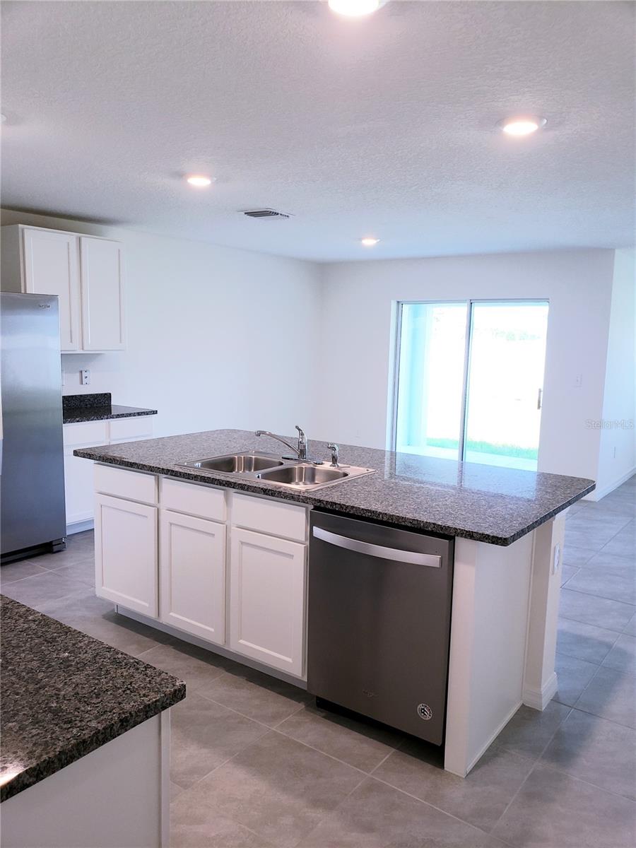 Image 9 of 26 For 12207 Kingsley Trail