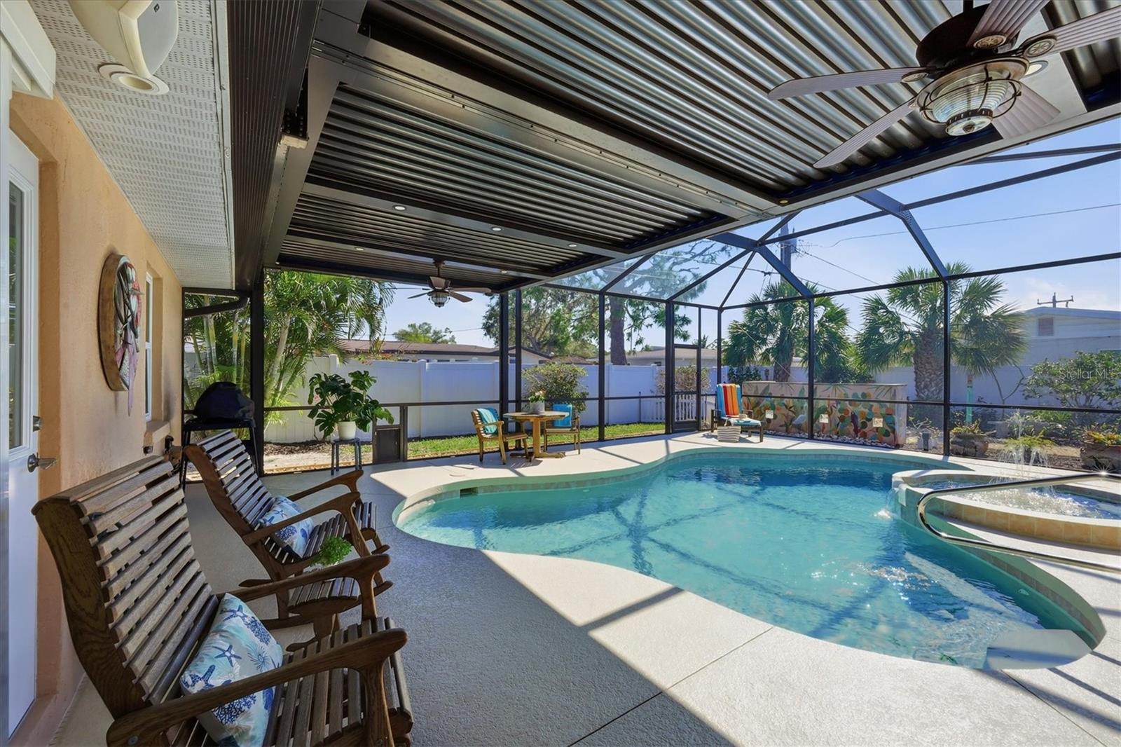 Image 34 of 75 For 405 Darling Drive