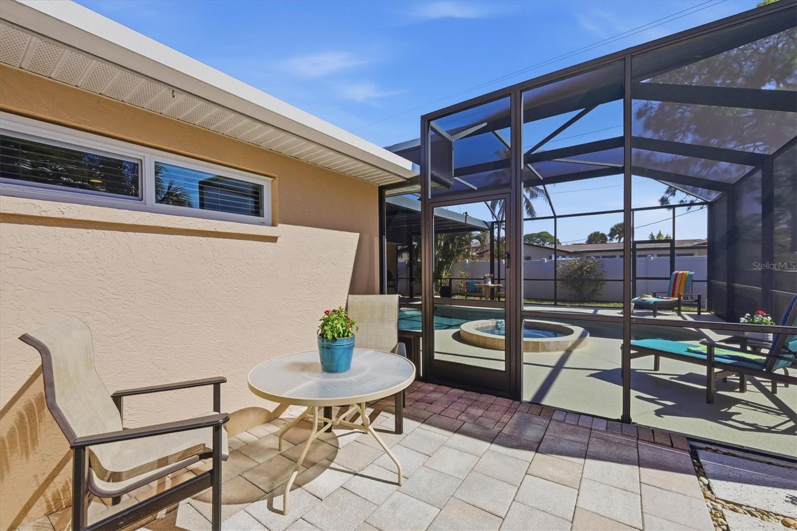 Image 40 of 75 For 405 Darling Drive