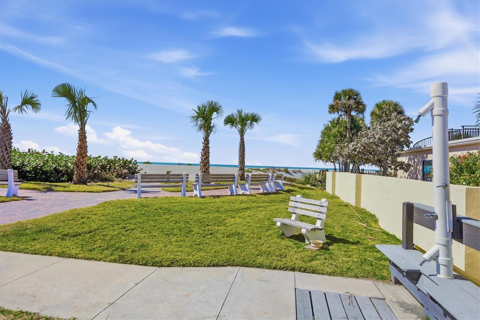 Image 50 of 75 For 405 Darling Drive