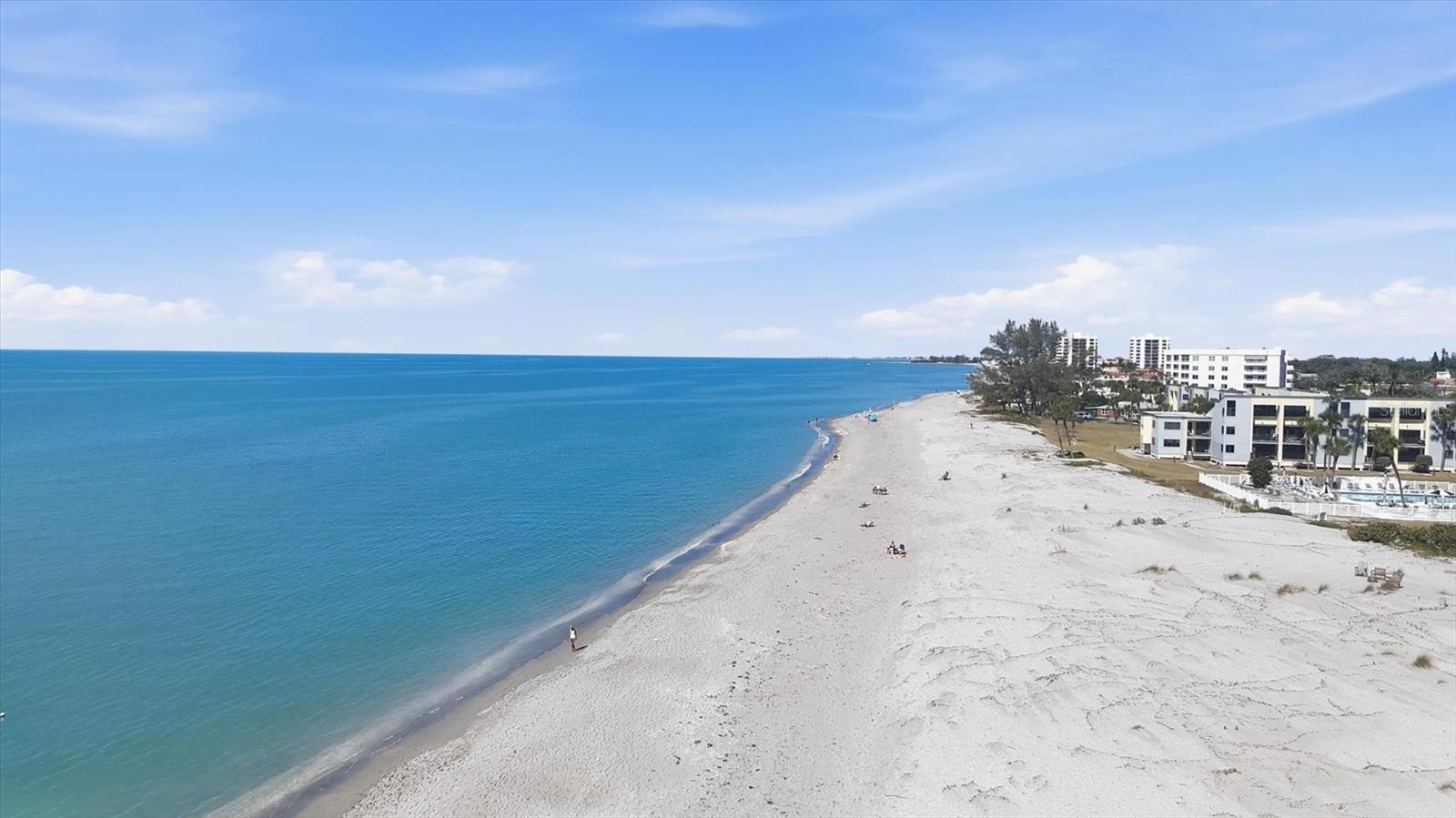 Image 56 of 75 For 405 Darling Drive