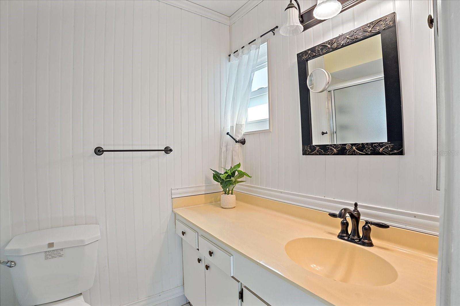 Image 19 of 33 For 6948 Country Club Drive N V-81