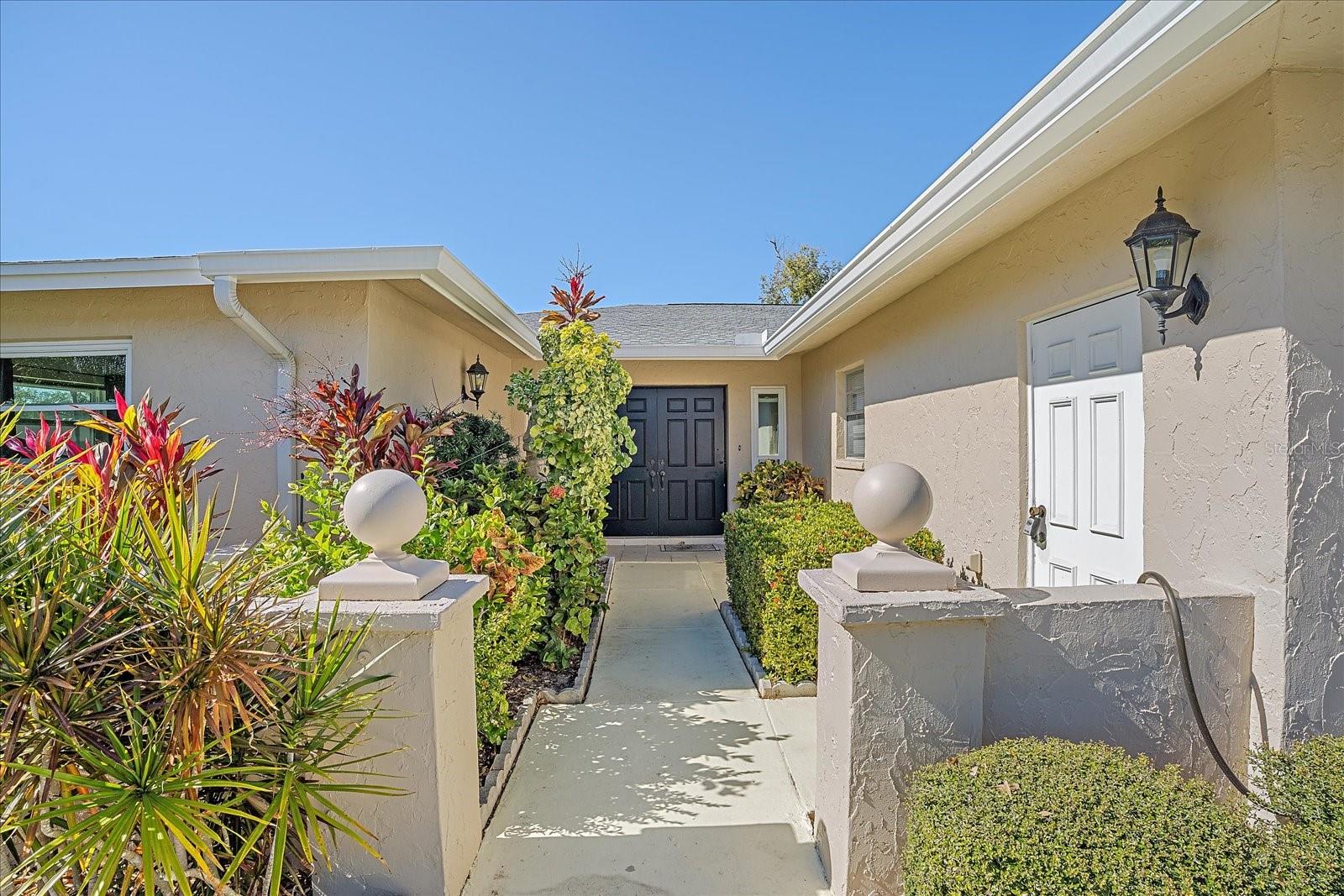 Image 4 of 33 For 6948 Country Club Drive N V-81