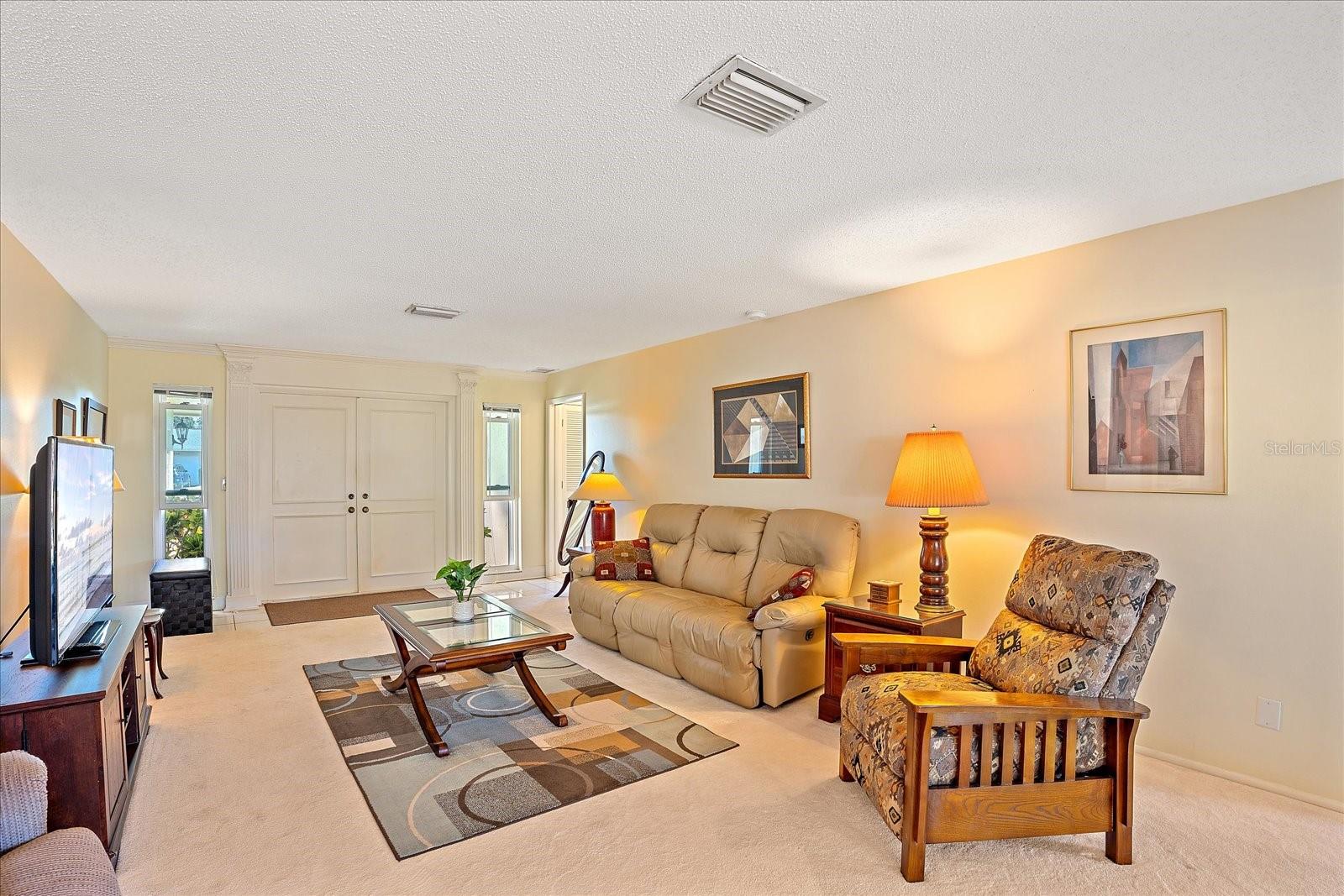 Image 6 of 33 For 6948 Country Club Drive N V-81