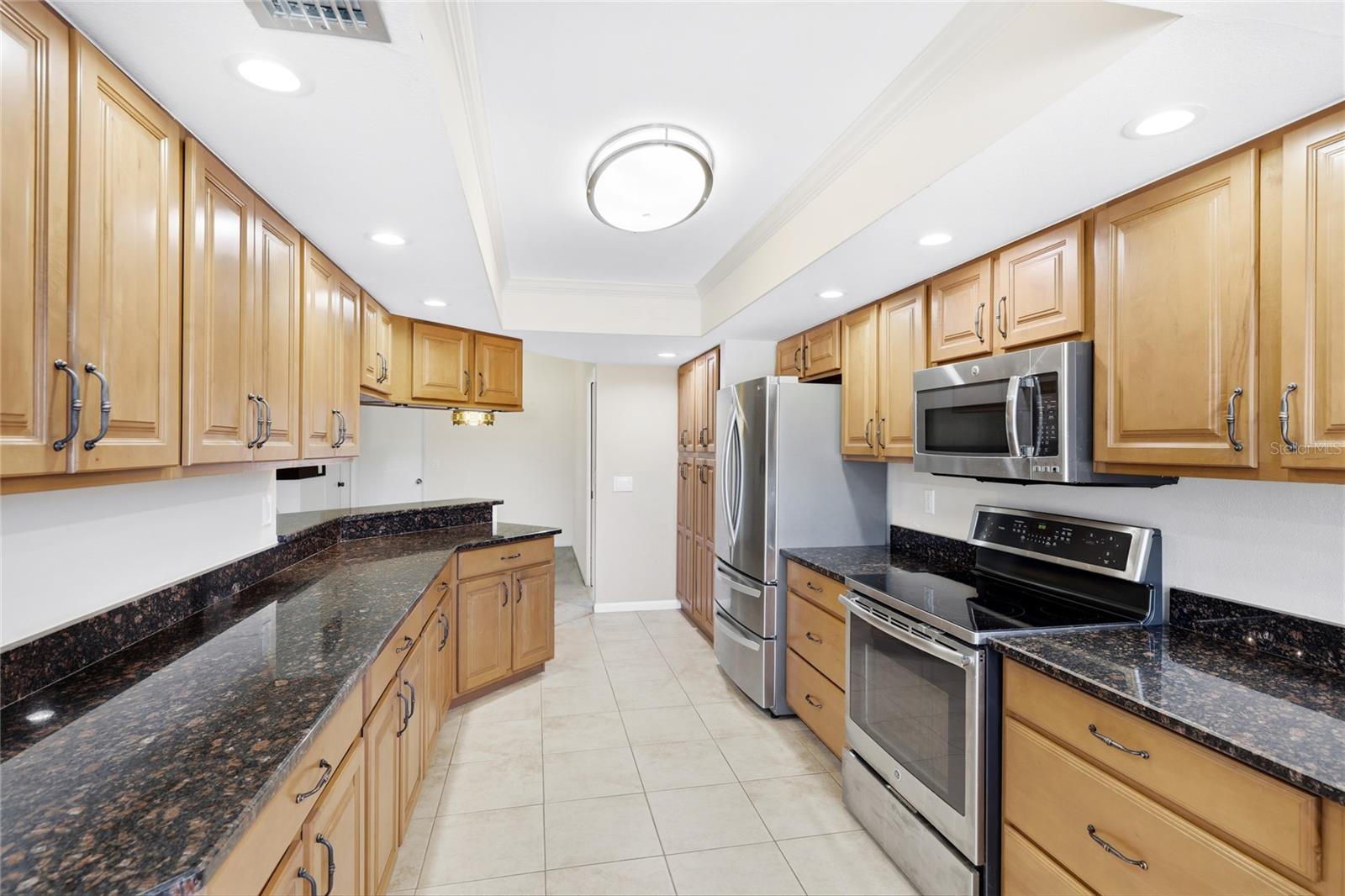 Image 18 of 60 For 4174 Southwell Way