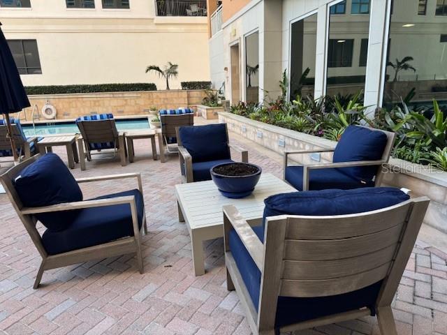 Image 40 of 51 For 1350 Main Street Ph-1701