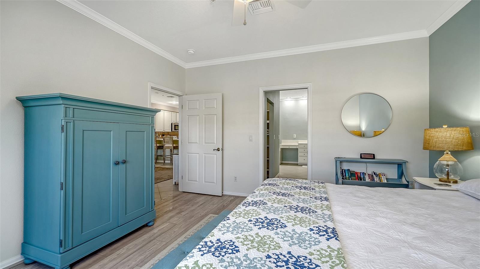 Image 22 of 58 For 291 Hidden Bay Drive 102