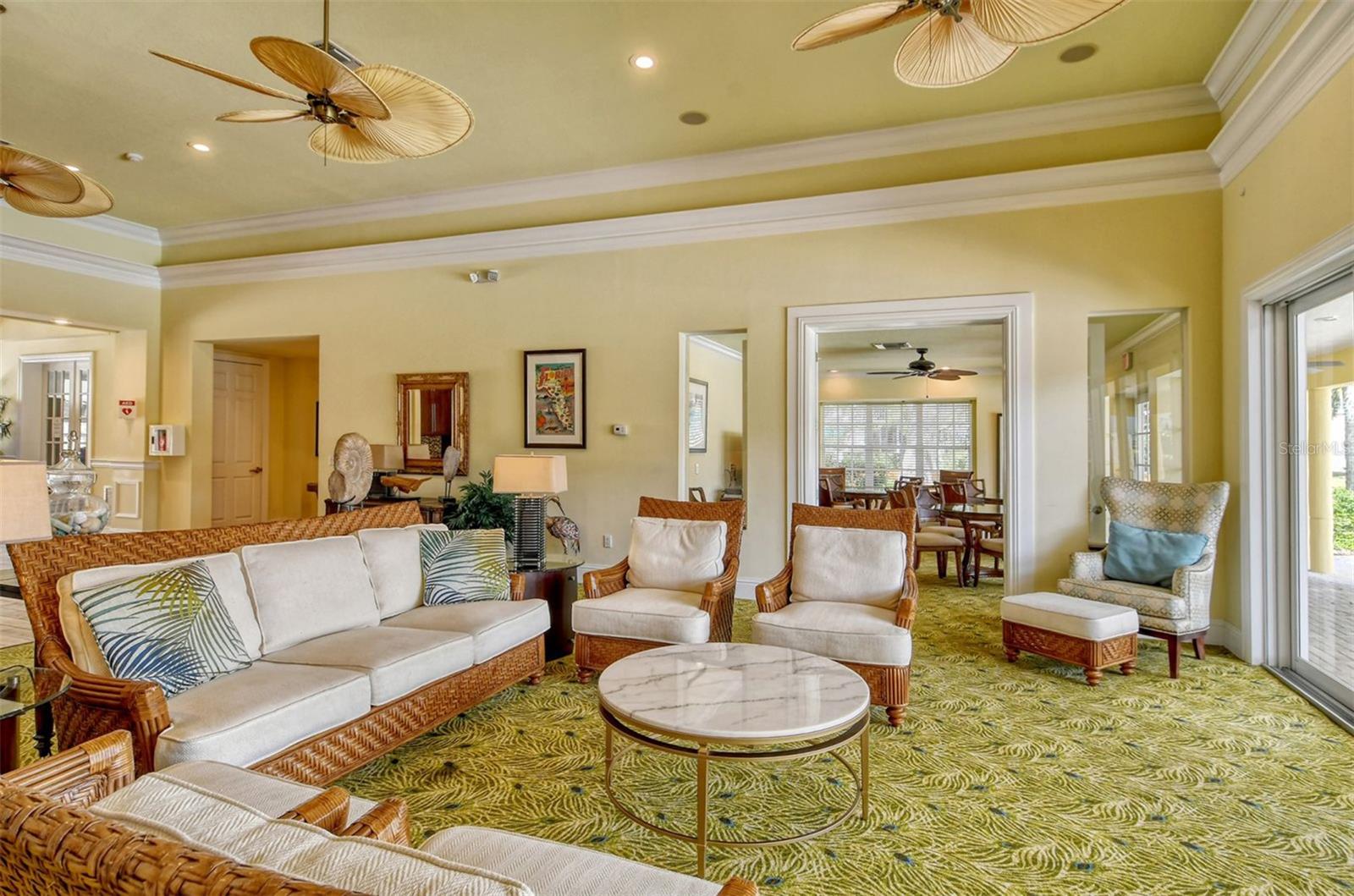 Image 38 of 58 For 291 Hidden Bay Drive 102