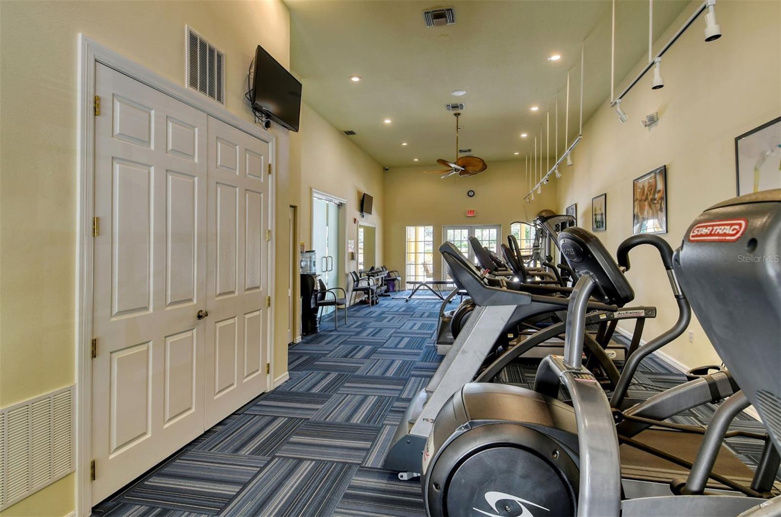 Image 43 of 58 For 291 Hidden Bay Drive 102