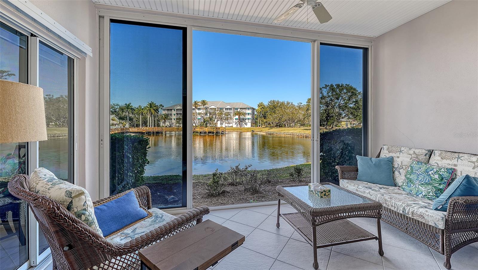 Image 9 of 58 For 291 Hidden Bay Drive 102