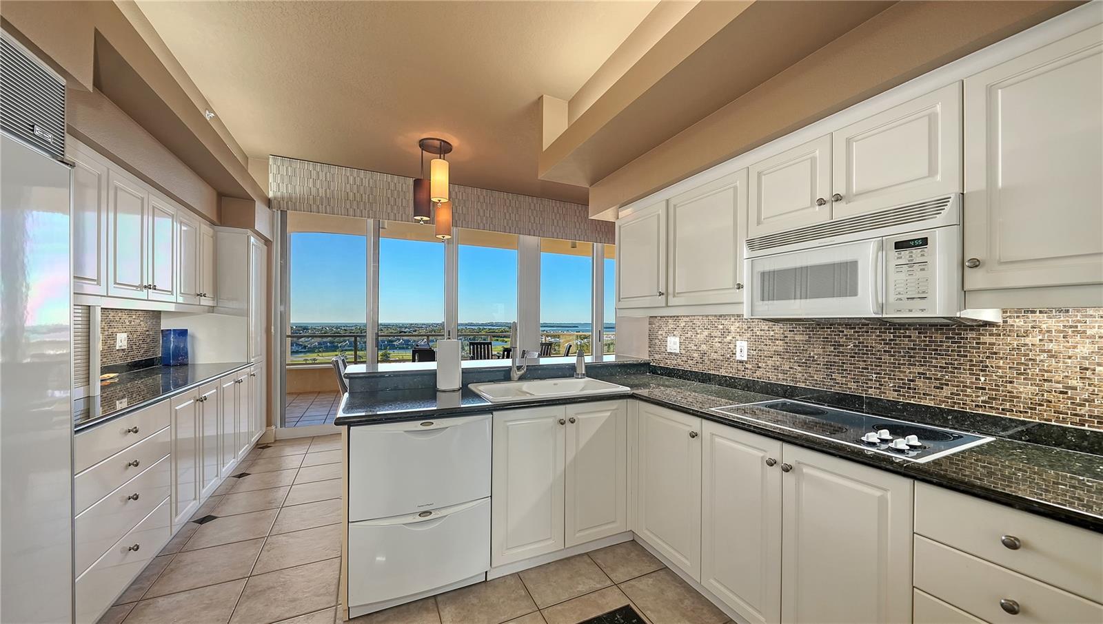 Image 16 of 45 For 3030 Grand Bay Boulevard 394