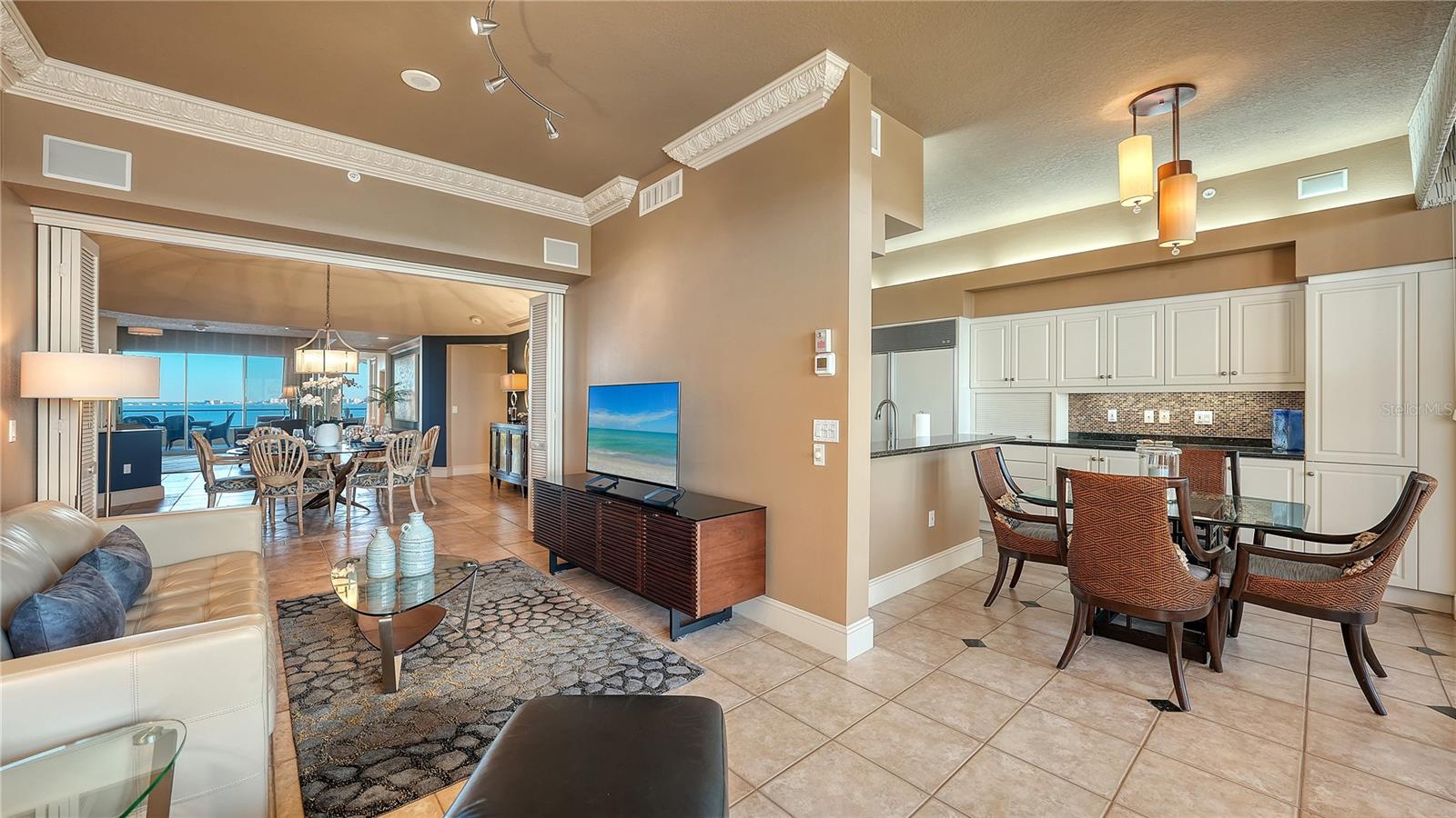 Image 18 of 45 For 3030 Grand Bay Boulevard 394