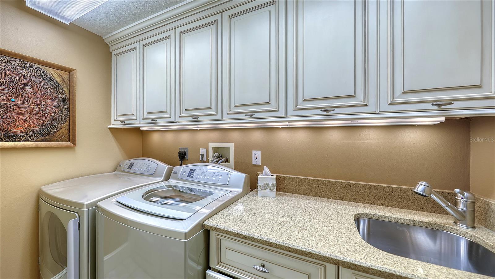 Image 30 of 45 For 3030 Grand Bay Boulevard 394