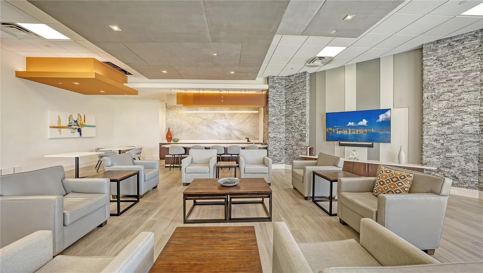 Image 42 of 56 For 1211 Gulf Of Mexico Drive 403