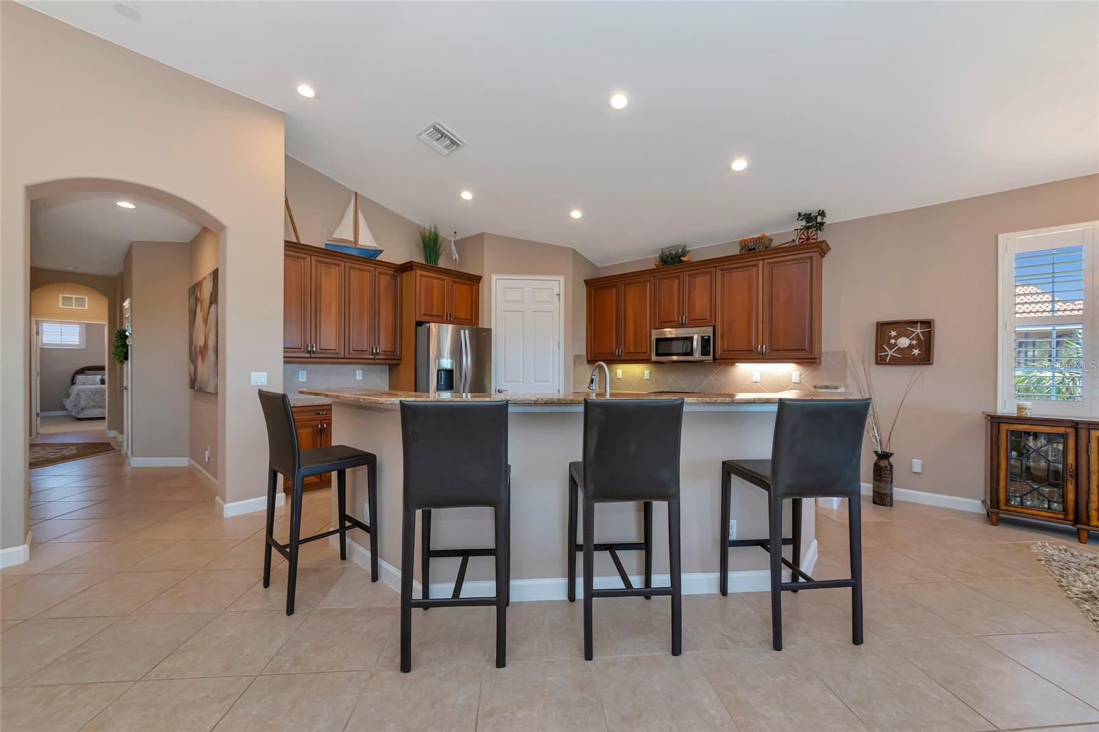 Image 21 of 87 For 206 Bella Vista Terrace 29c